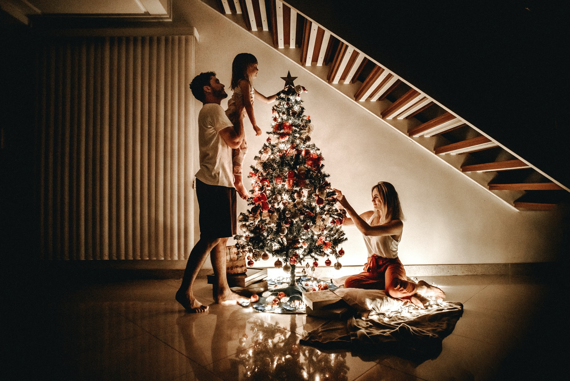 surviving your toddler's first holiday season
